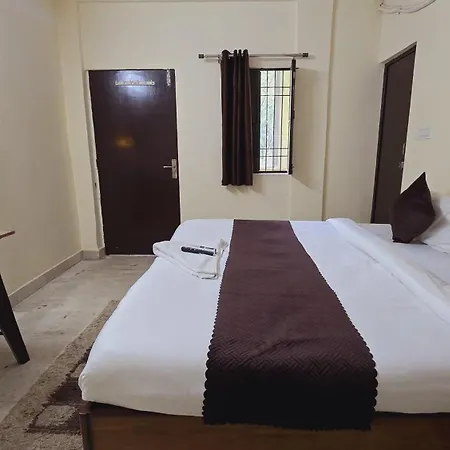 Hotel Embassy - Chanakyapuri-2